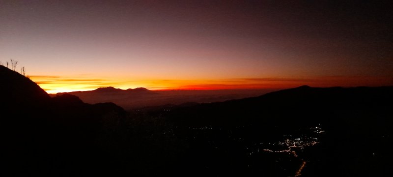 Transport from Yogya to Tumpak Sewu, Mt Bromo and Ijen crater tours, to Bali 4D Night trip from Yogya To Tumpak Sewu And Bromo Ijen crater Tour, then to Bali within 4 days Night trip from Yogya To Tumpak Sewu And Bromo Ijen crater Tour, then to Bali within 4 days - 3 nights holiday travel package in East Java,- Indonesia Ijen to Bromo Tour