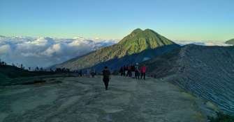 Shared trip package, depart from Malang to Bromo and Ijen tour- end in Banyuwangi 3D Shared trip package, depart from Malang to Bromo and Ijen tour- end in Banyuwangi 3D2N 3D shared trip package, depart from Malang to Bromo and Ijen tour- end in Banyuwangi for sunrise Bromo tour and blue fire tours Ijen- #Tour Price All Includes Ijen to Bromo Tour